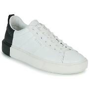 Lage Sneakers Guess NEW VICE