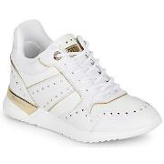 Lage Sneakers Guess FL5REJ-ELE12-WHITE