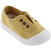 Lage Sneakers Victoria 106627