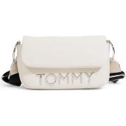 Tas Tommy Hilfiger TJW BOLD ELONGATED FLAP CROSS. AW0AW16258