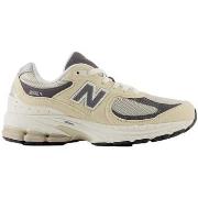 Sneakers New Balance 2002 GC2002FA