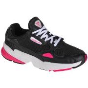 Lage Sneakers adidas Falcon W