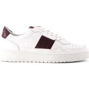 Sneakers National Standard -