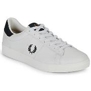 Lage Sneakers Fred Perry SPENCER LEATHER