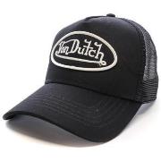 Pet Von Dutch -