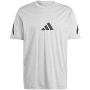 T-shirt adidas -