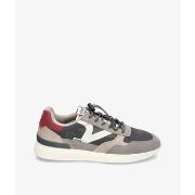 Sneakers Victoria 8805102