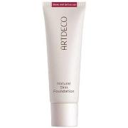 Foundations en Concealers Artdeco Natural Skin Foundation - 05 Warm/Wa...