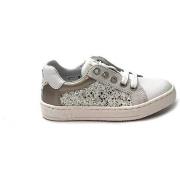 Lage Sneakers Balocchi BAL-E25-151626-BCO-b