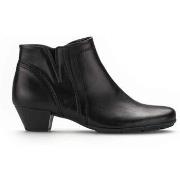 Enkellaarzen Gabor 75.638