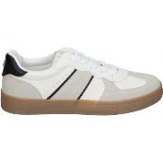 Lage Sneakers MTNG 60860