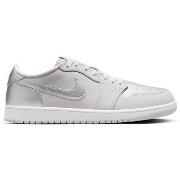 Lage Sneakers Nike Jordan 1 Low OG Metallic Silver