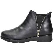 Enkellaarzen Frau 53L2