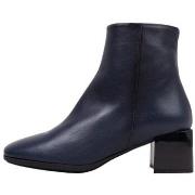 Enkellaarzen Sandra Fontan BARPA