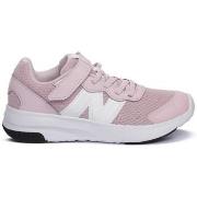 Lage Sneakers New Balance PT578PK