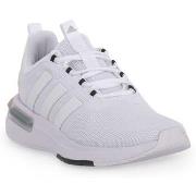 Lage Sneakers adidas Racer Tr23