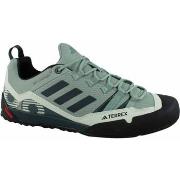 Lage Sneakers adidas Terrex Swift Solo 2