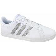 Lage Sneakers adidas Courtpoint