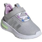 Lage Sneakers adidas Racer Tr23