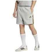 Korte Broek adidas Short Seasonal Essentials gris