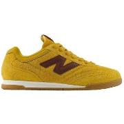 Lage Sneakers New Balance Baskets New Balance RC42 Jaune