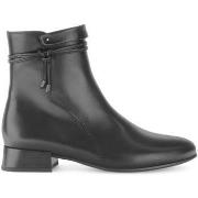 Enkellaarzen Gabor 55.672