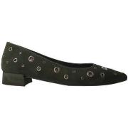 Ballerina's She - He -