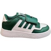 Sneakers adidas rapid court