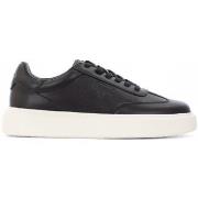 Lage Sneakers Guess -