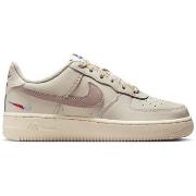 Lage Sneakers Nike Air Force 1 LV8 Beige GS