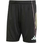 Korte Broek adidas -