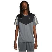 T-shirt Korte Mouw Nike T-shirt Sportswear Repeat gris foncé