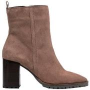 Enkellaarzen Vexed SIRI