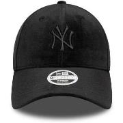 Pet New-Era Wmns Velour 9Forty Neyyan Blkblk