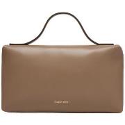 Handtasje Calvin Klein Jeans EMBLEM AOP BEAUTY CASE GIFTSET LV04F1102G