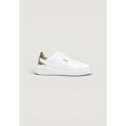 Lage Sneakers Guess ELBINA10 FLFE10 ELE12