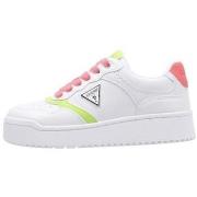 Lage Sneakers Guess MIRAM