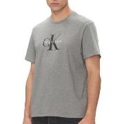 T-shirt Calvin Klein Jeans -