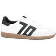 Lage Sneakers Back 70 B70-E26-108005-138
