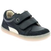 Lage Sneakers Kickers Kickboost 2