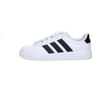 Lage Sneakers adidas JQ6146