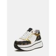 Lage Sneakers Guess FL7CMR FAL12 CAMRIO-WHIBR