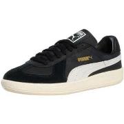 Lage Sneakers Puma Legertrainers