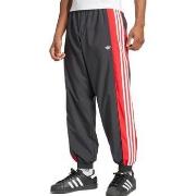 Trainingsbroek adidas -