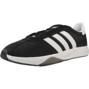 Lage Sneakers adidas RUN 76 26