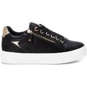 Lage Sneakers Xti 14222904