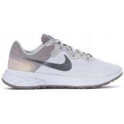 Lage Sneakers Nike Revolution 6 NN