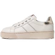 Lage Sneakers NeroGiardini Perseo T.Brill Platino 6074 Tr Delia Kiabi ...