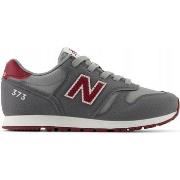 Lage Sneakers New Balance YC373VM2