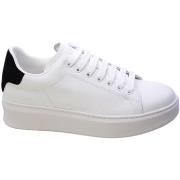 Lage Sneakers GaËlle Paris 146484